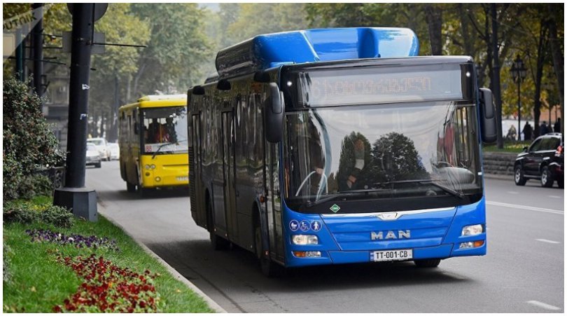 თბილისში ავტობუსებზე საინფორმაციო ტაბლოები გაითიშა