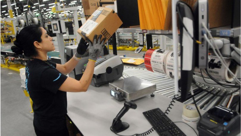 Amazon-მა 750 000 თანამშრომელს სწავლის დაფინანსება შესთავაზა