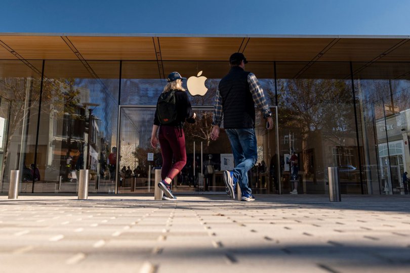 Apple-ი საცალო ვაჭრობაში დასაქმებულებისთვის ანაზღაურებას ზრდის