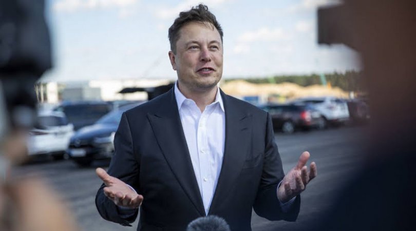მასკმა Tesla-ს $6 მილიარდის აქციები ქველმოქმედებას შესწირა
