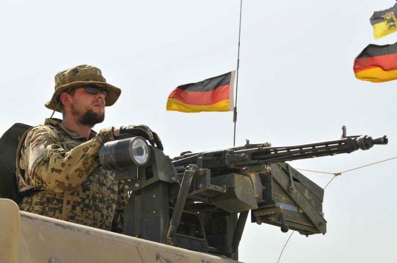 გერმანია რუსეთის უკრაინაში შეჭრის საპასუხოდ თავდაცვის ხარჯებს ზრდის