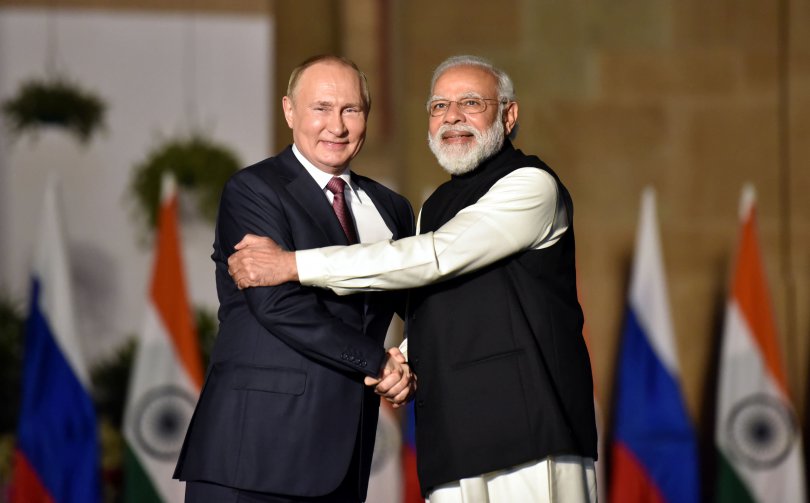 ინდოეთი ცდილობს რუსეთს ნავთობის ფასი $70-მდე დააკლებინოს