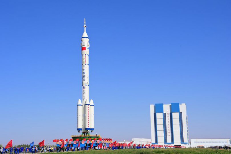ჩინეთი 3 ასტრონავტს ახალი სადგურის ასაშენებლად კოსმოსში გაუშვებს