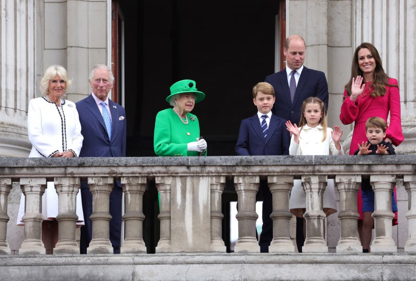 ბრიტანეთი სამეფო ოჯახს დამატებით $33 მილიონიან სუბსიდიას გამოუყოფს