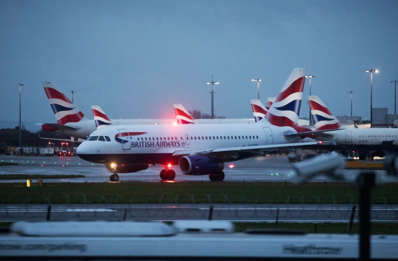 Heathrow-ს აეროპორტი მგზავრების რაოდენობაზე ლიმიტს აწესებს