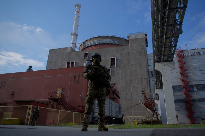 რუსეთი უკრაინაში დაბომბილი ატომური სადგურის შესამოწმებლად დამკვირვებლებს იწვევს