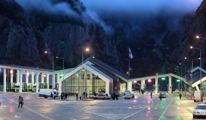 ივლისში საქართველოში 236 ათასზე მეტი რუსი შემოვიდა - ზრდა 435%-ია