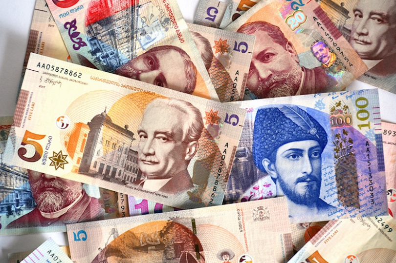 ქართულ ბანკებში რუსეთის მოქალაქეების დეპოზიტები ომამდელთან შედარებით ₾1.2 მლრდ-ით გაიზარდა