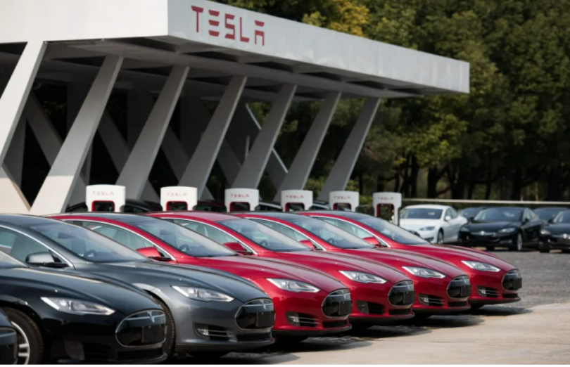 Tesla აშშ-სა და გერმანიაში ავტომობილებს ფასდაკლებით ყიდის