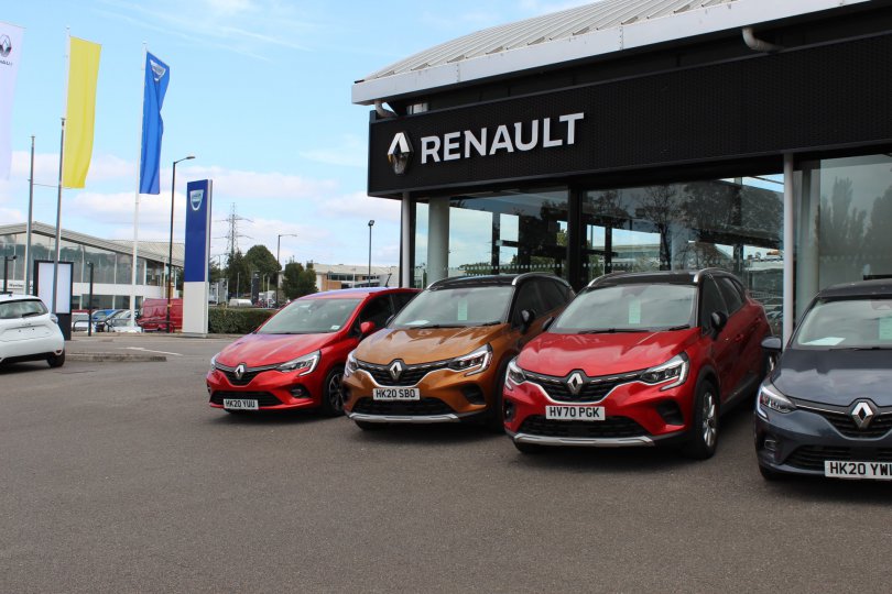 ფრანგული Renault-ის გაყიდვები ზედიზედ 4 წელია იკლებს