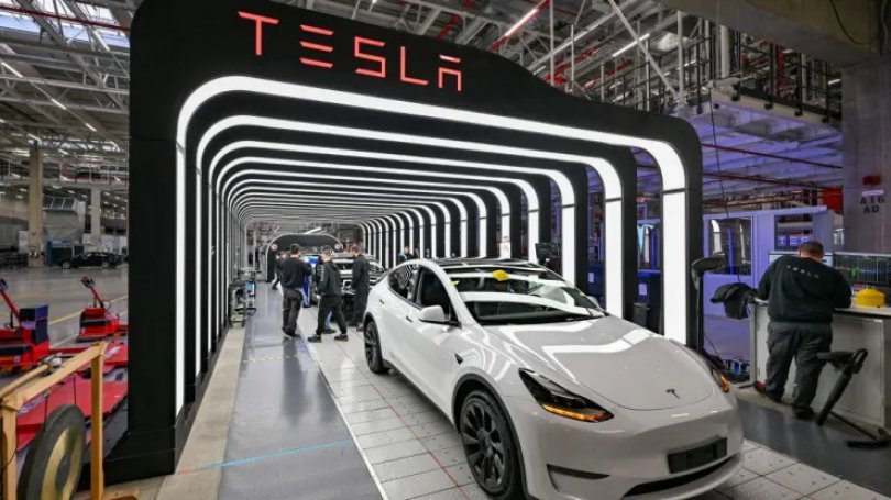 ფასის მკვეთრი შემცირების შემდეგ, Tesla ელექტრომობილებს ისევ აძვირებს