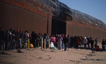 აშშ-მექსიკის საზღვარზე თავშესაფრის მაძიებელთათვის კანონი მკაცრდება