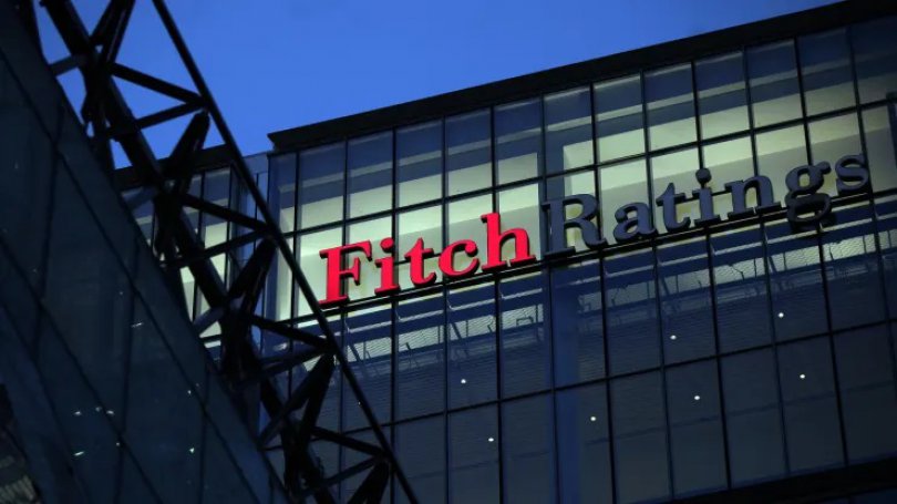 Fitch-მა შესაძლოა აშშ-ს ათობით ბანკის, მათ შორის JPMorgan-ის რეიტინგი შეამციროს