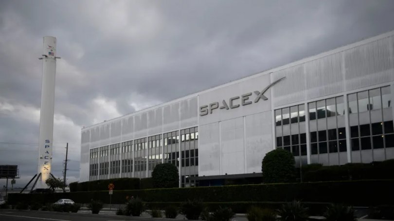 აშშ SpaceX-ს დასაქმების დისკრიმინაციული პოლიტიკისთვის უჩივის